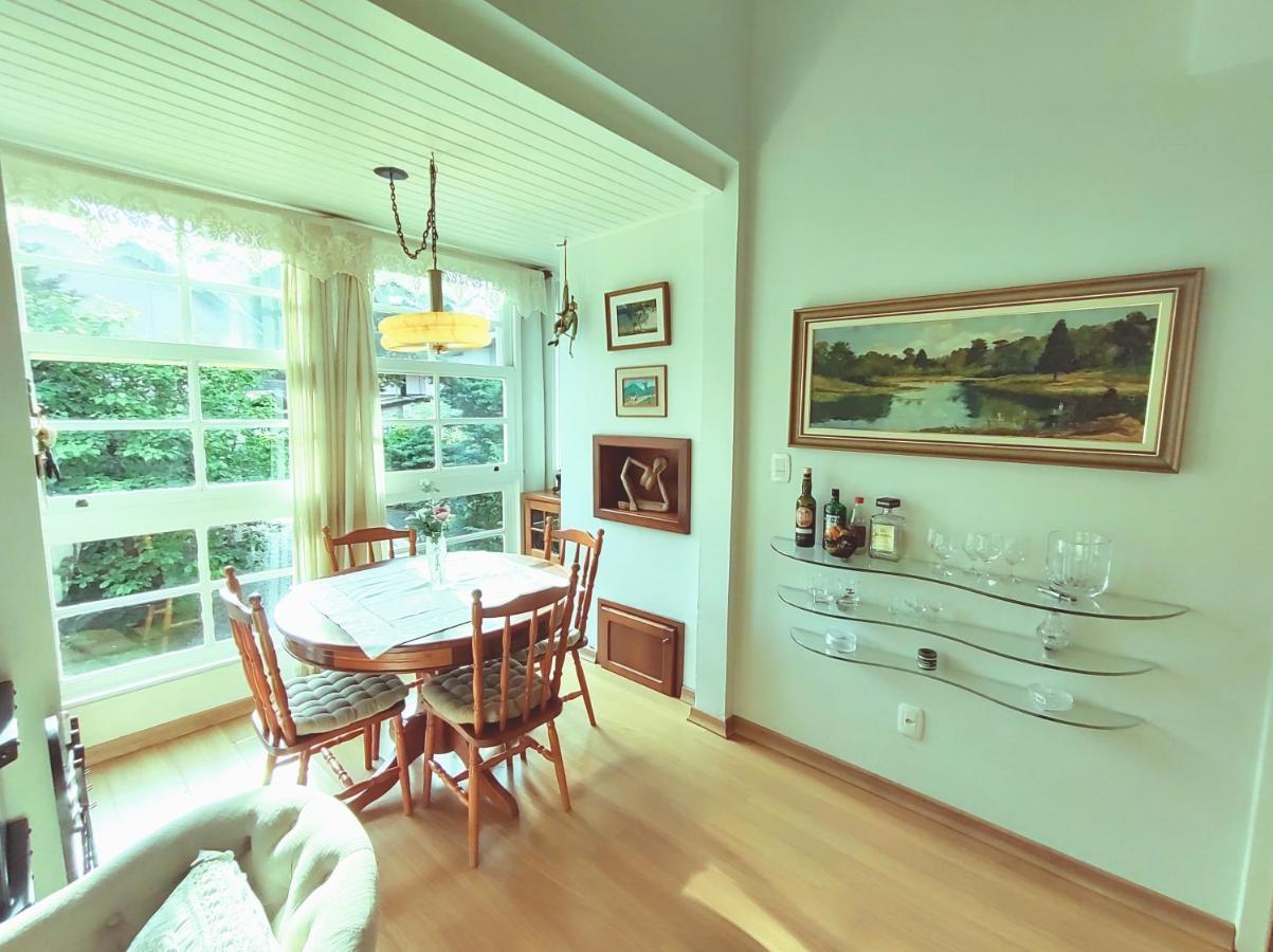 Agradavel Apt 2Quartos Para Familia Prox Ao Lago Negro - 4 Min Do Centro- Com Churrasqueira Apartment Gramado Exterior photo